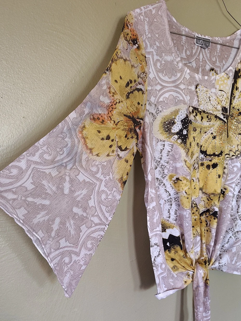 JM Collection butterfly bell